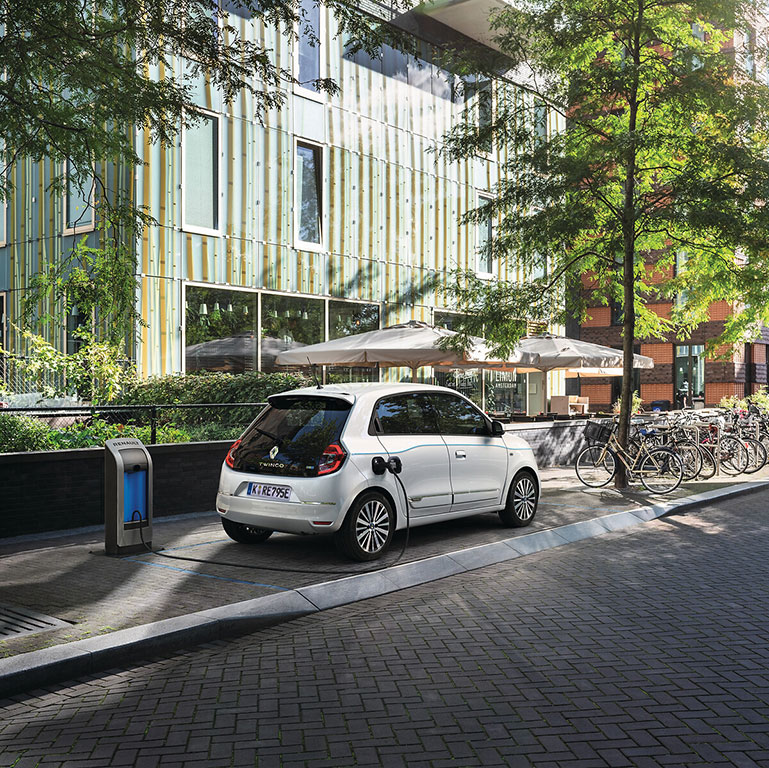 Renault Twingo E-Tech 100 % Elektrisch Ladestation