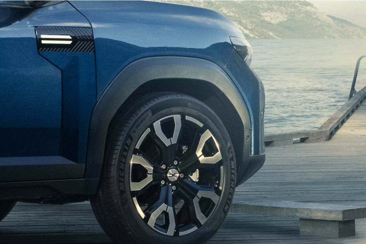 Neuer Dacia Bigster Offroad Gelände