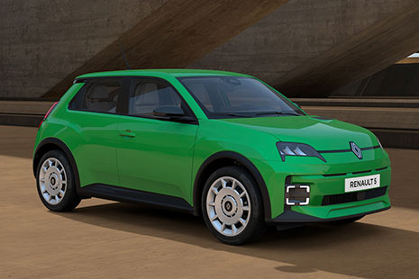 zu sehen ist ein grüner Renault R5 elektric